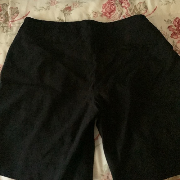Hilary Radley Women’s Black Shorts a size XXL - Picture 9 of 9